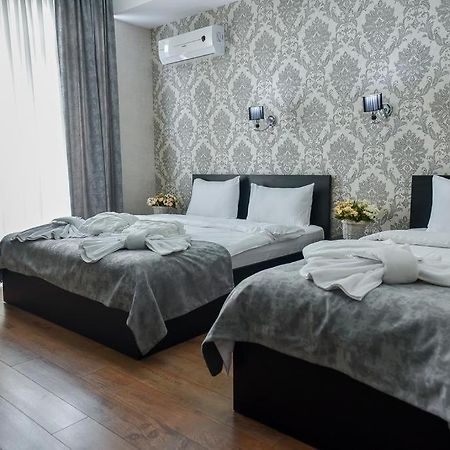 Marialuis Hotel Tbilisi ภายนอก รูปภาพ