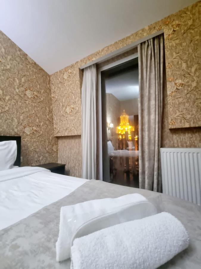 Marialuis Hotel Tbilisi ภายนอก รูปภาพ