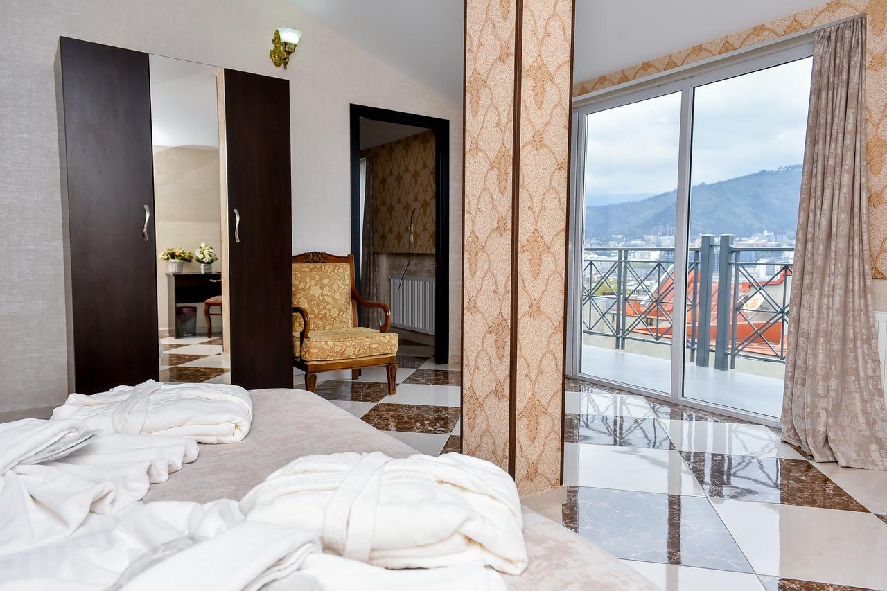 Marialuis Hotel Tbilisi ภายนอก รูปภาพ